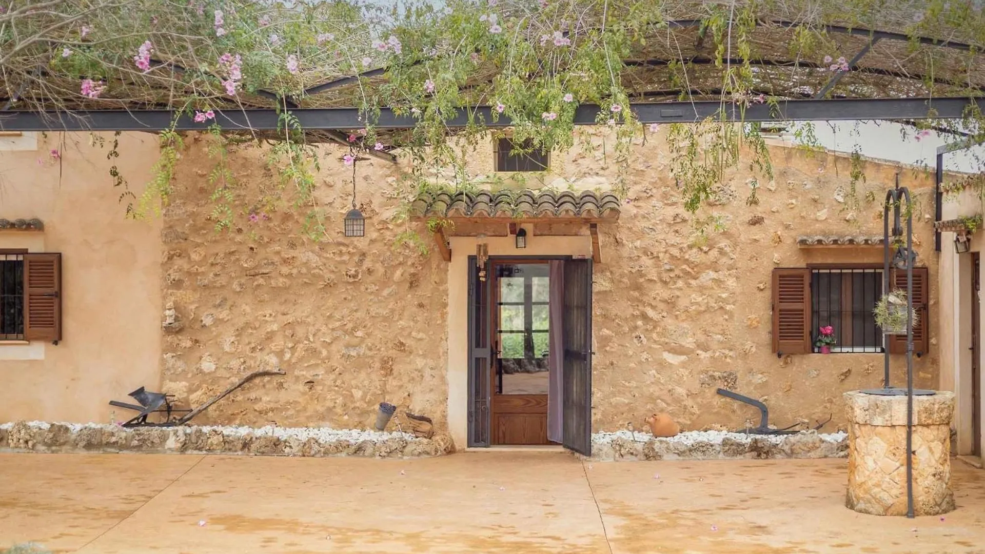 Vakantiehuis Can Roca Costitx  Spanje
