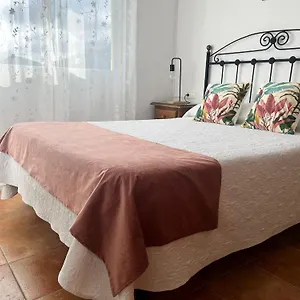 apartamentos-fuente-la-raja.es-andalucia.com/